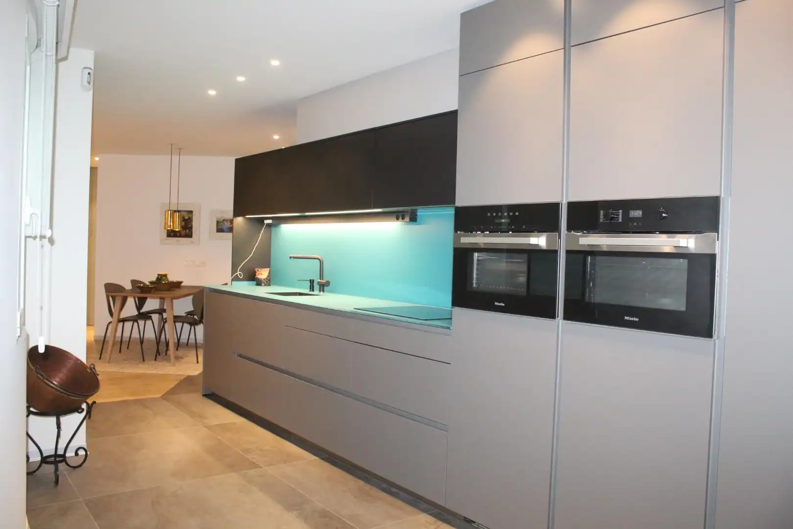 Cocina de Piso en venta en Donostia - San Sebastián  con Calefacción y Alarma
