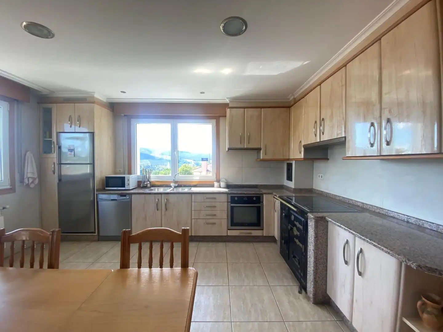 Cocina de Casa o chalet en venta en O Irixo con Calefacción, Jardín privado y Parquet