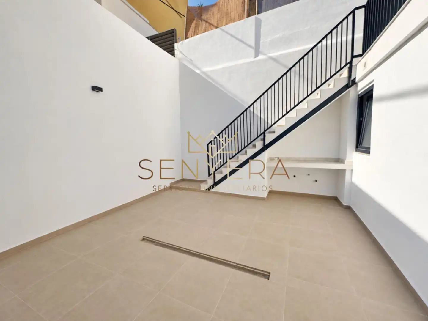 Maison mitoyenne avec terrasse à vendre à Jesús, imagen 2