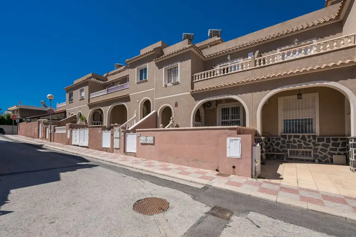 Bajo con terraza en venta en Carrer de Creta, imagen 32