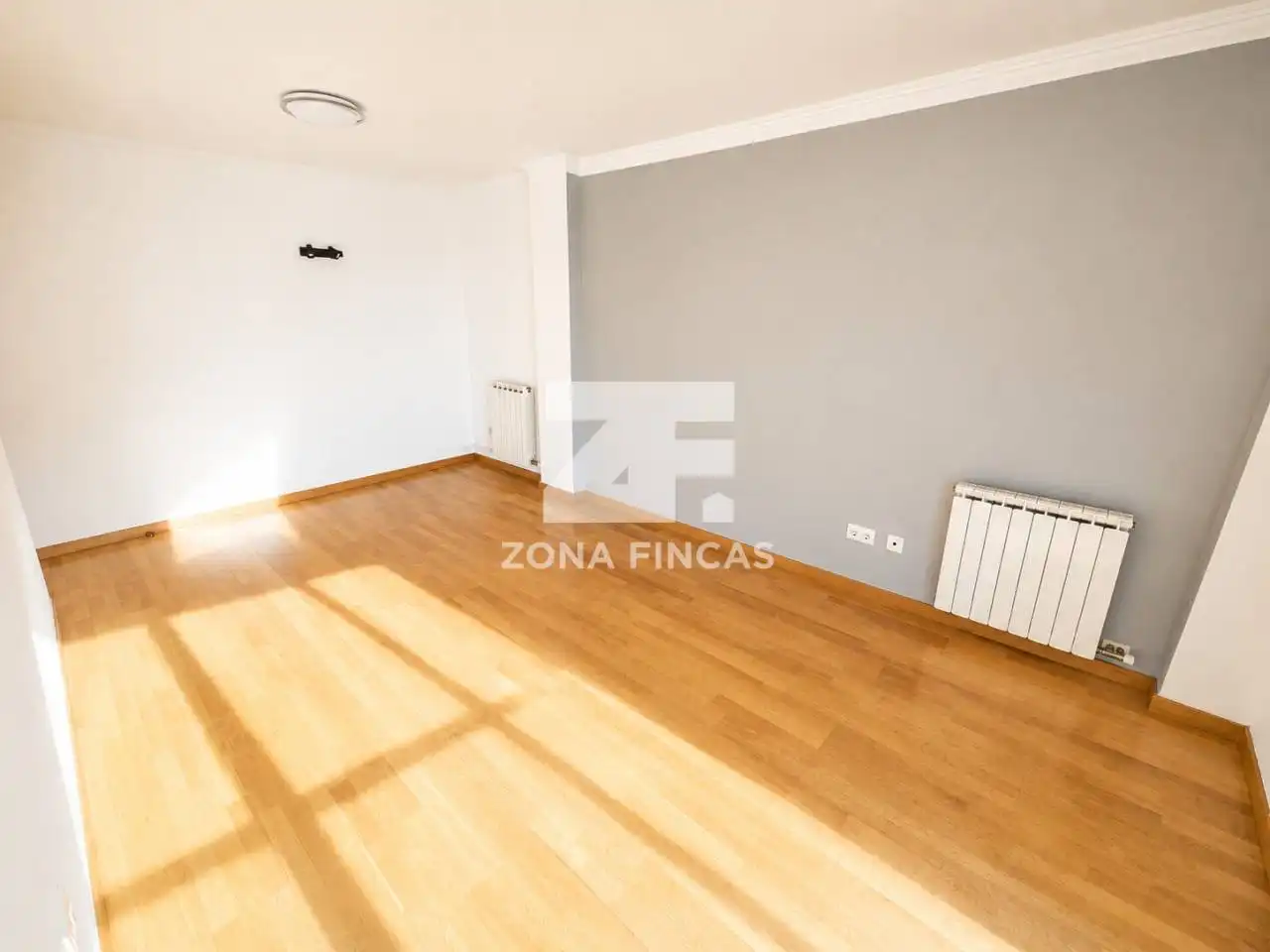 Sala de estar de Piso en venta en Badalona con Aire acondicionado, Calefacción y Parquet