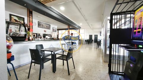 Gran Edificio Polivalente de 564 m2 Ideal como Nave ComercialIndustrial, Negocio Hostelero con Vivienda o Inversión