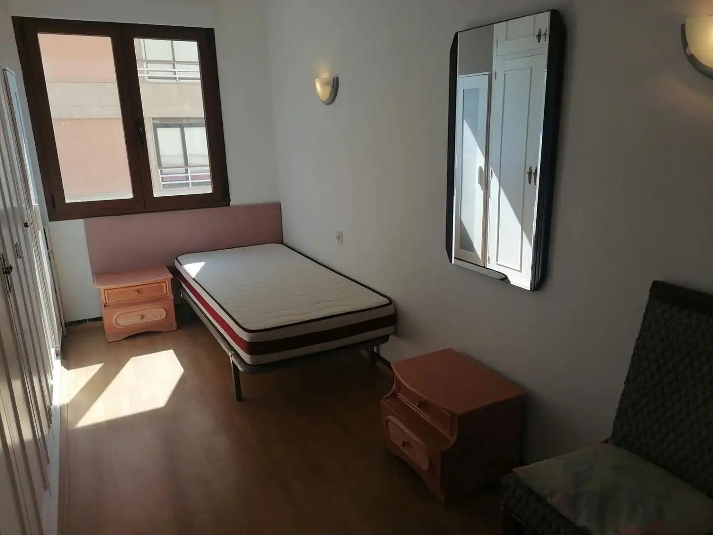 Habitación de Apartamento de alquiler en  Palma de Mallorca con Aire acondicionado, Amueblado y Balcón