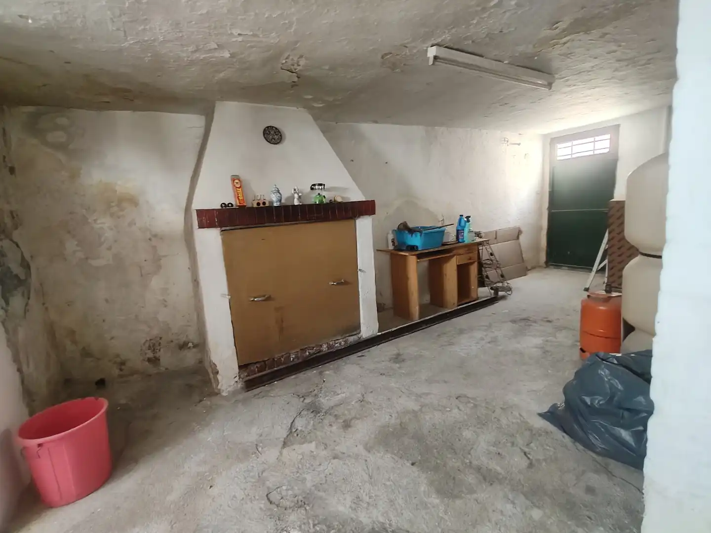Houses for sale in Baza  with Furnished