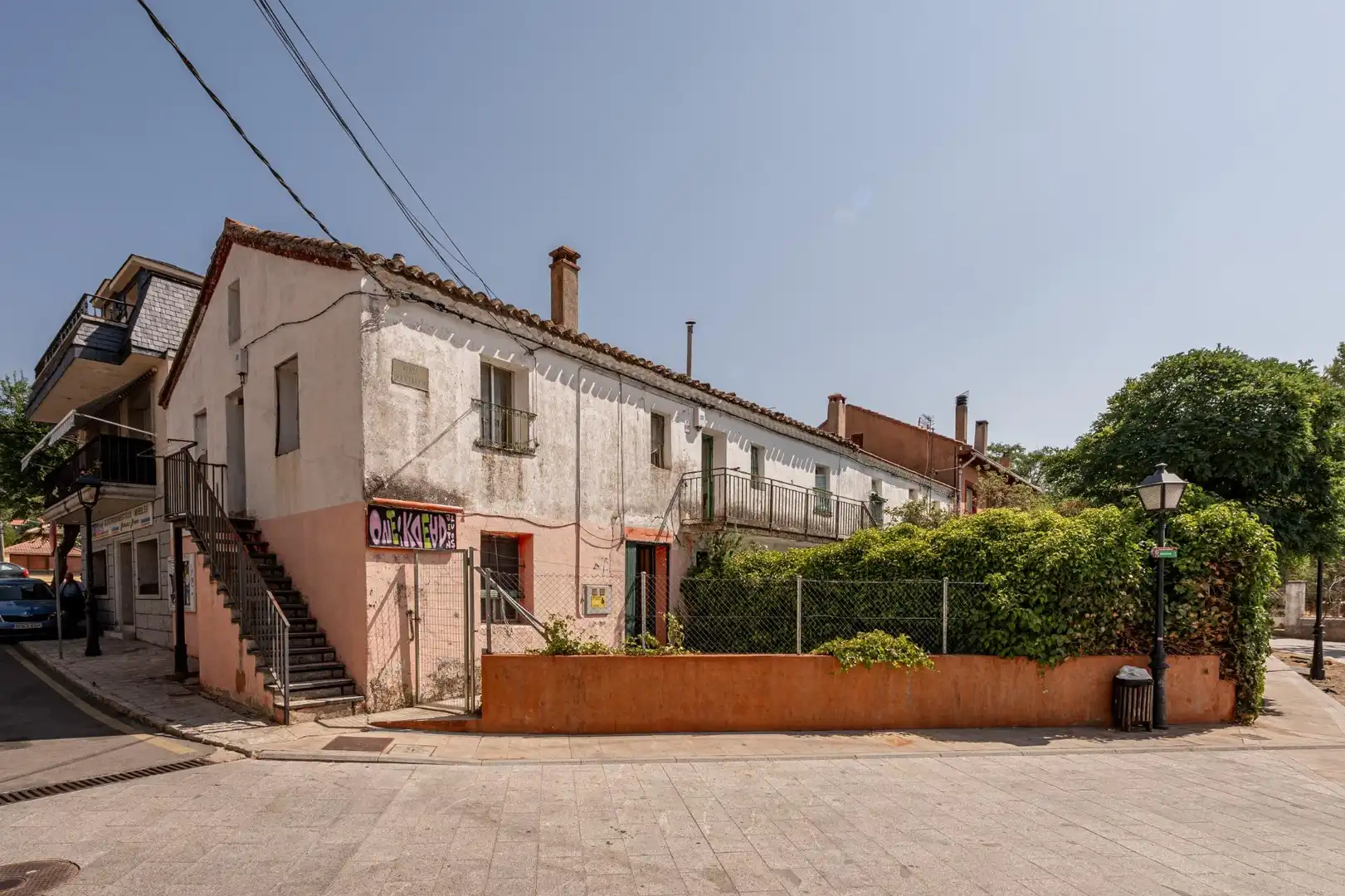 Vista exterior de Casa o chalet en venta en Santa María de la Alameda con Terraza