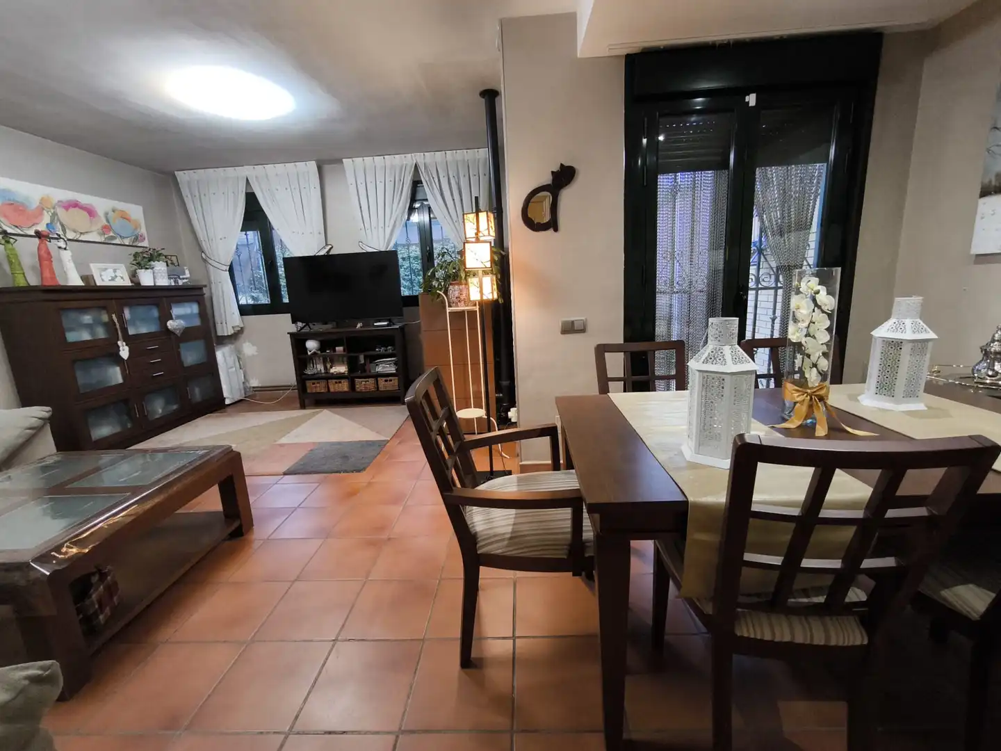 Sala d'estar de Casa adosada en venda en Galapagar amb Calefacció, Jardí privat i Terrassa