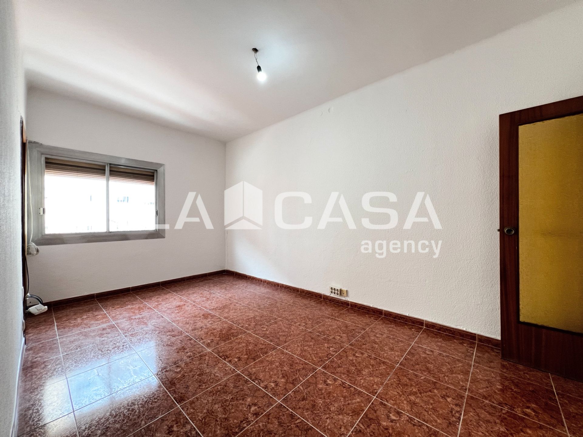 Pis en venda en  Barcelona Capital amb Forn