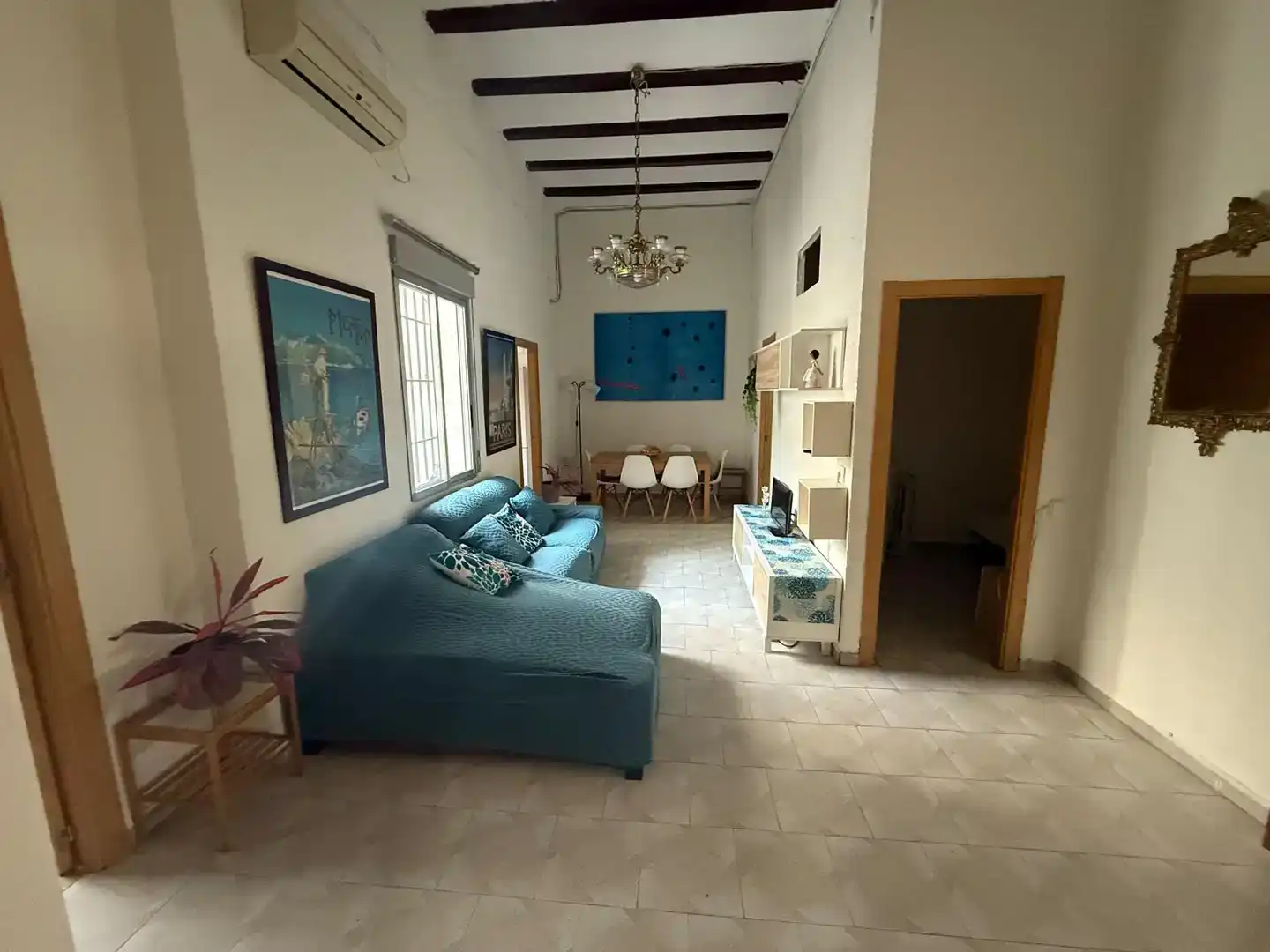Wohnzimmer von Erdgeschoss zur Miete in Valencia mit Klimaanlage und Möbliert