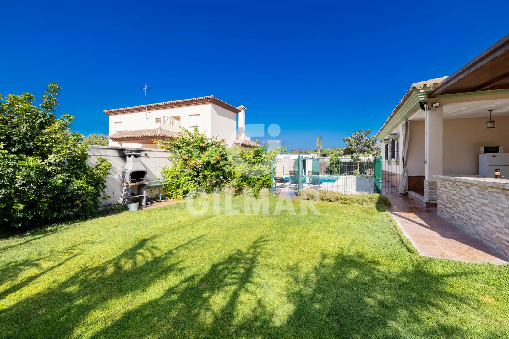 Jardí de Casa o xalet de lloguer en El Puerto de Santa María amb Aire condicionat, Jardí privat i Piscina
