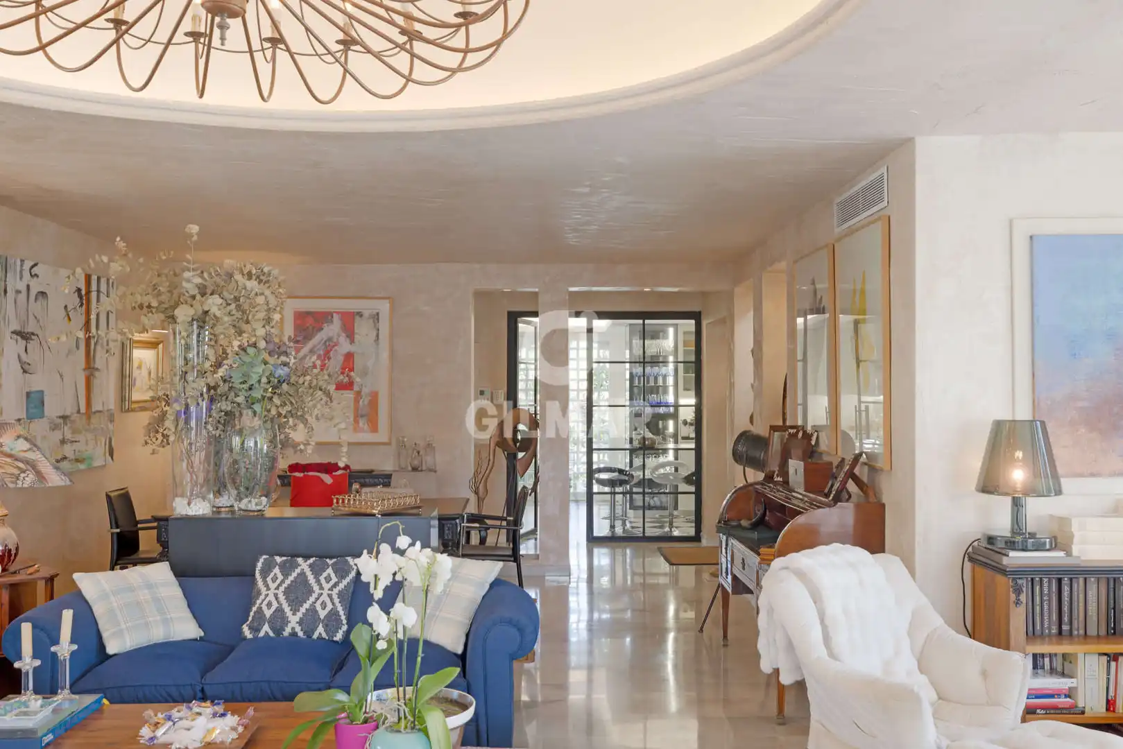 Wohnzimmer von Maisonette zum Verkauf in Estepona mit Heizung, Abstellraum und Balkon
