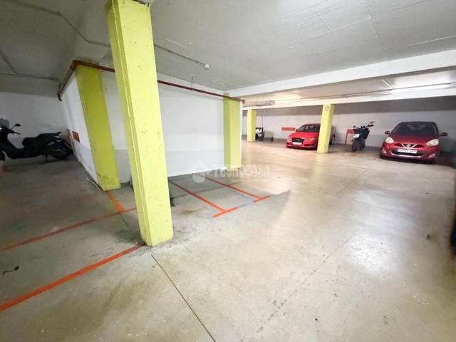 Garaje en Venta en Arenales - Lugo - Avda. Marítima