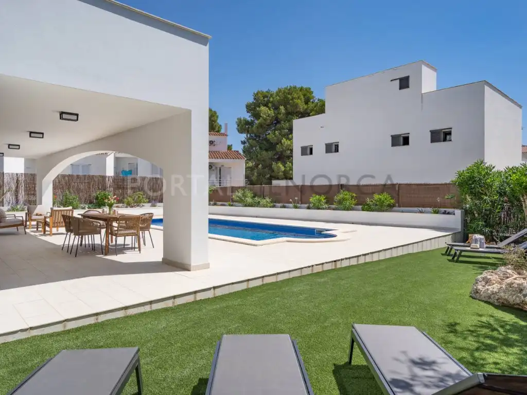 Terrassa de Casa o xalet en venda en Es Mercadal amb Jardí privat, Terrassa i Piscina