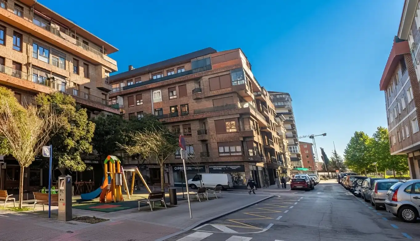 Dúplex amb ascensor en venda a Las Arenas