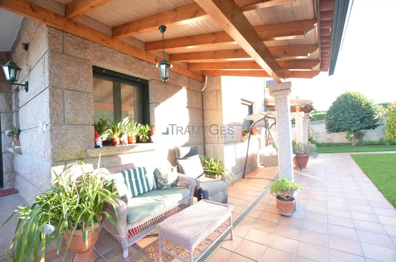 Terraza de Casa o chalet en venta en Tui, Pontevedra
