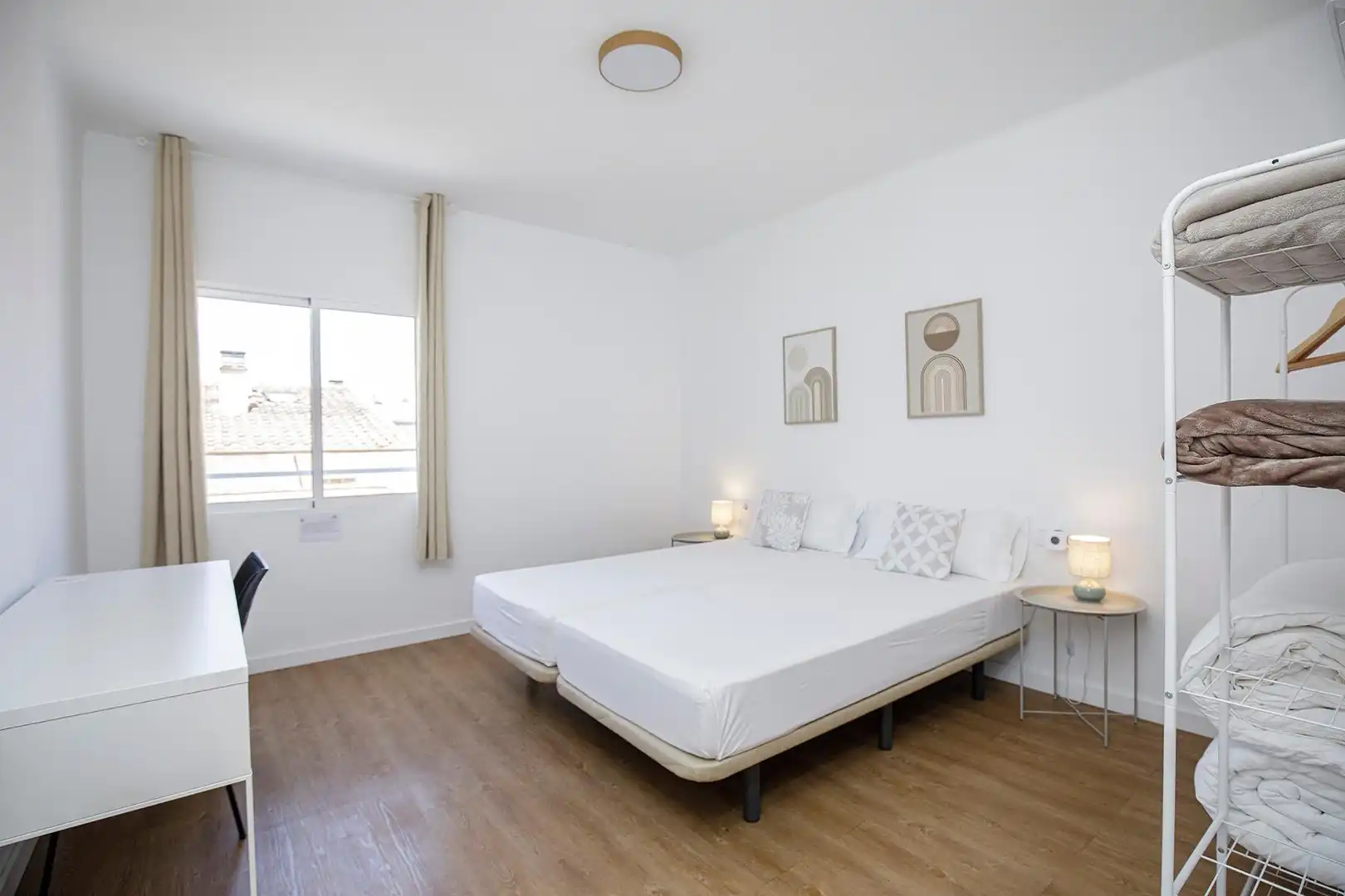 Habitación de Apartamento de alquiler en Girona