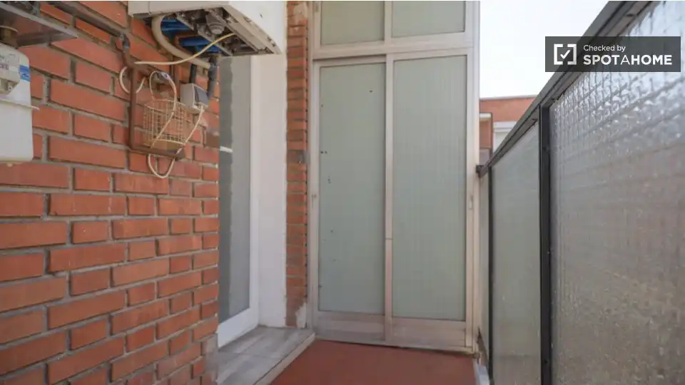 Appartamento con terrazza in affitto a Usera, imagen 13
