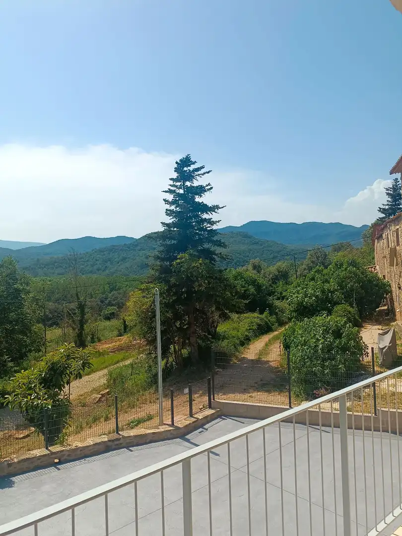 Casa o xalet de lloguer en Sant Aniol de Finestres amb Aire condicionat, Calefacció i Jardí privat