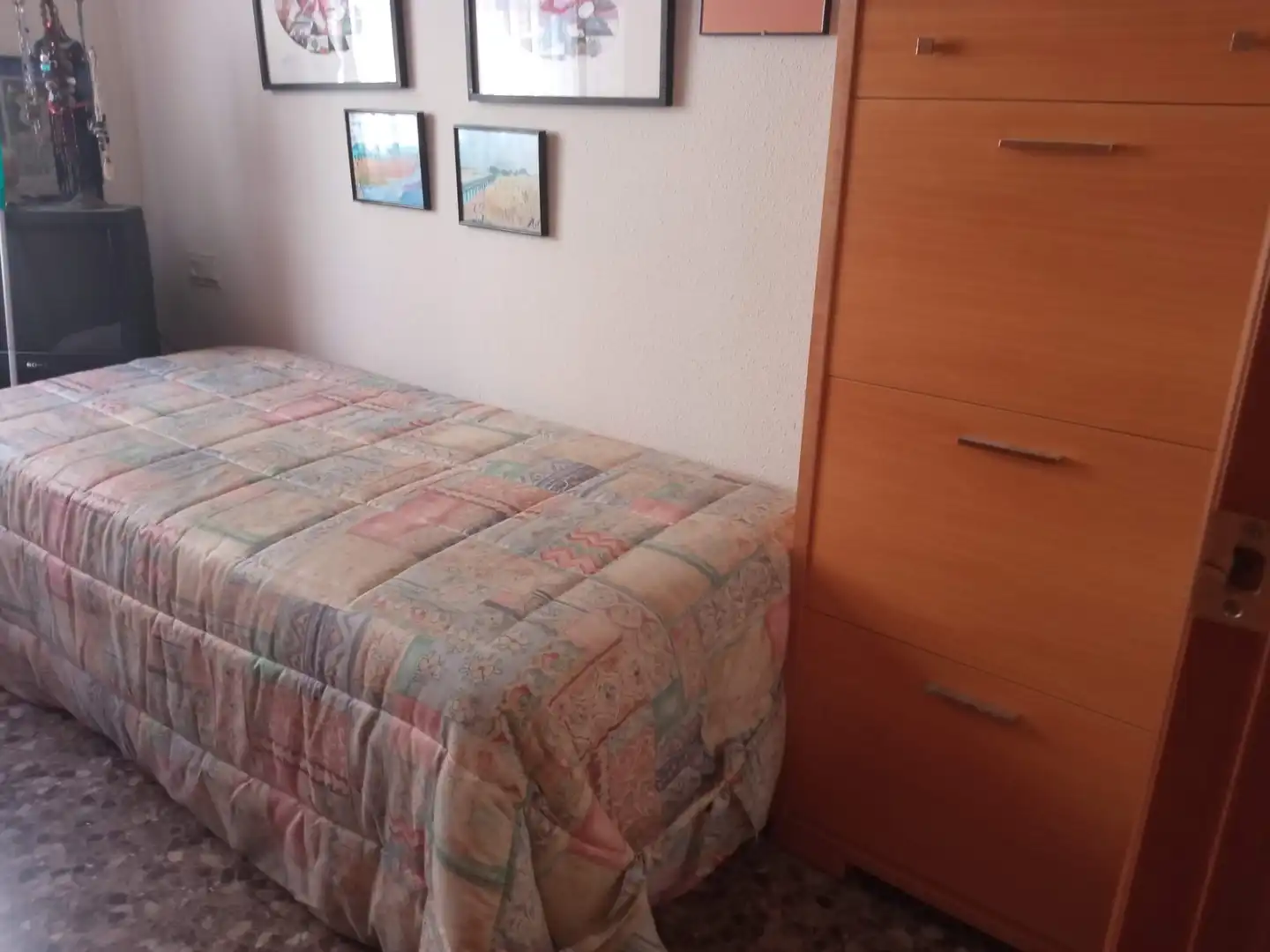 Habitación de Piso de alquiler en Valencia con Balcón