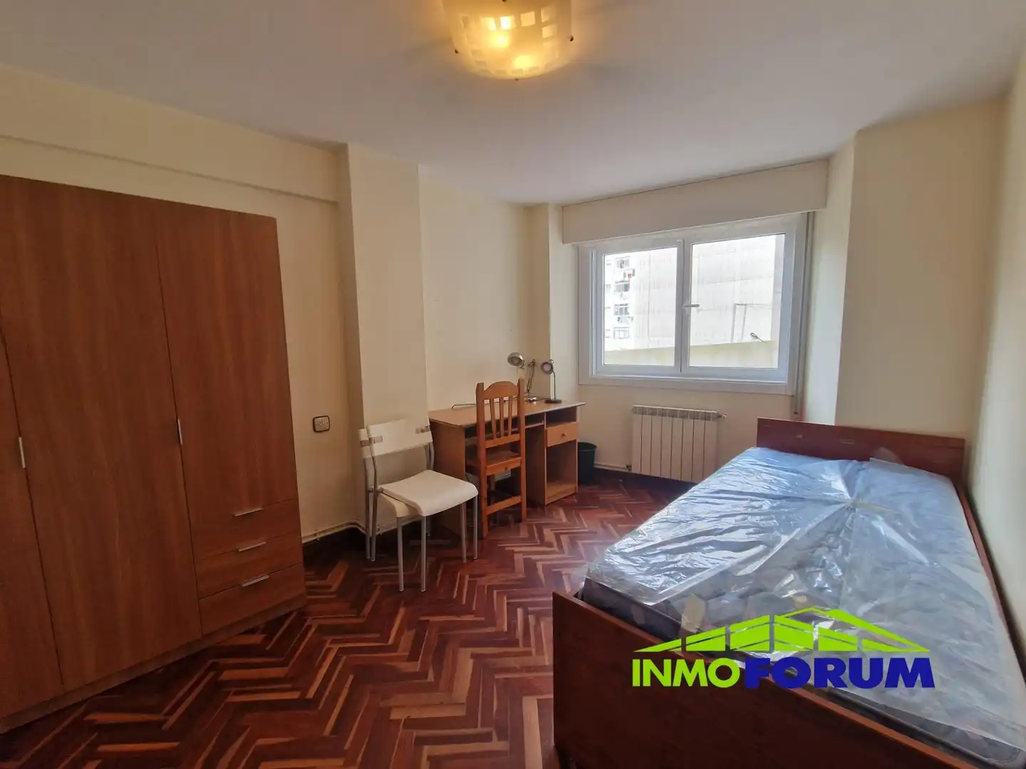 Bedroom of Flat for rent in A Coruña Capital   with Heating, Terrace and Storage room