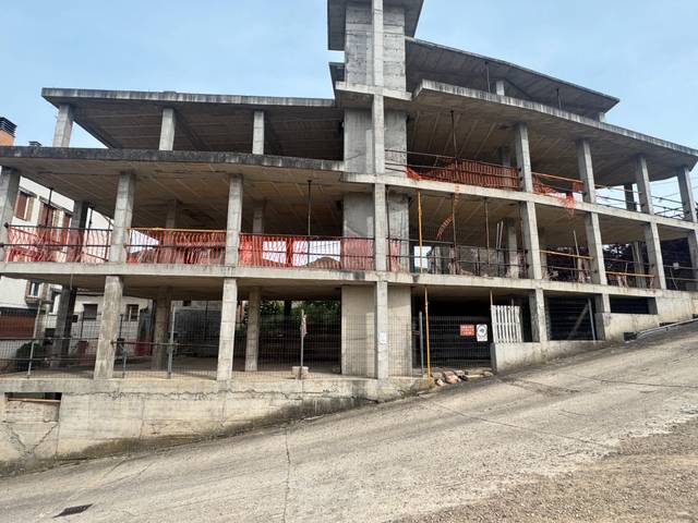 Edificio en Venta en Calle la Barga, 7 en Viguera