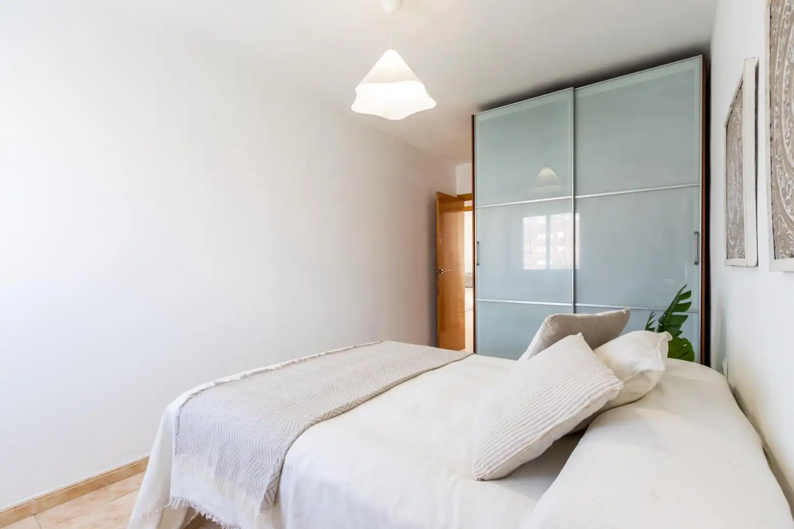 Bedroom of Flat for sale in Terrassa  with Heating