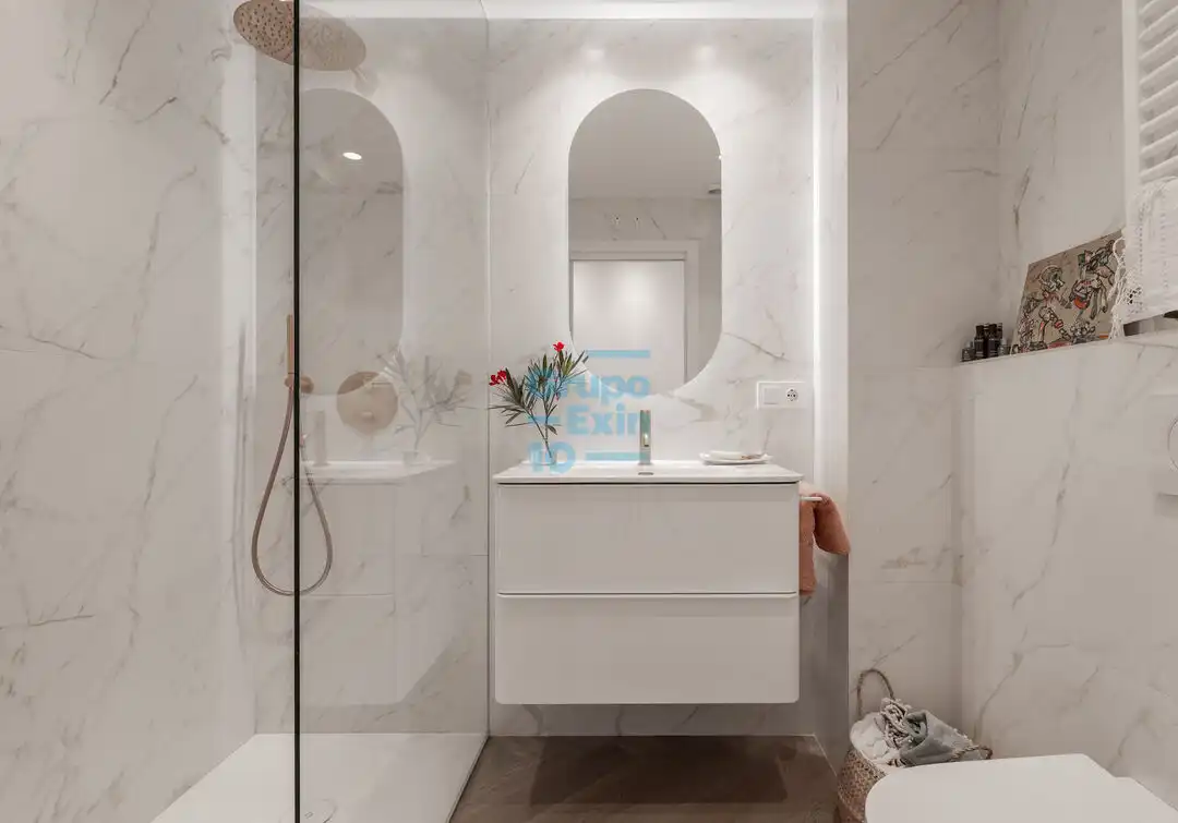 Baño de Piso en venta en Donostia - San Sebastián  con Calefacción, Terraza y Trastero