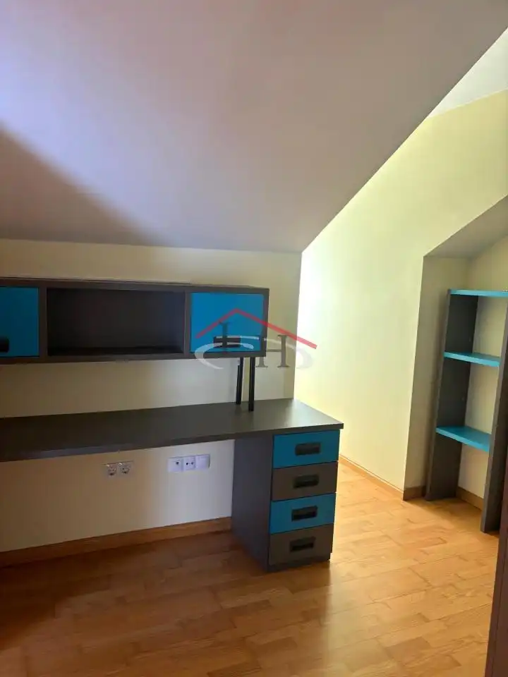 Dúplex en venta en San Andrés del Rabanedo con Calefacción, Parquet y Trastero