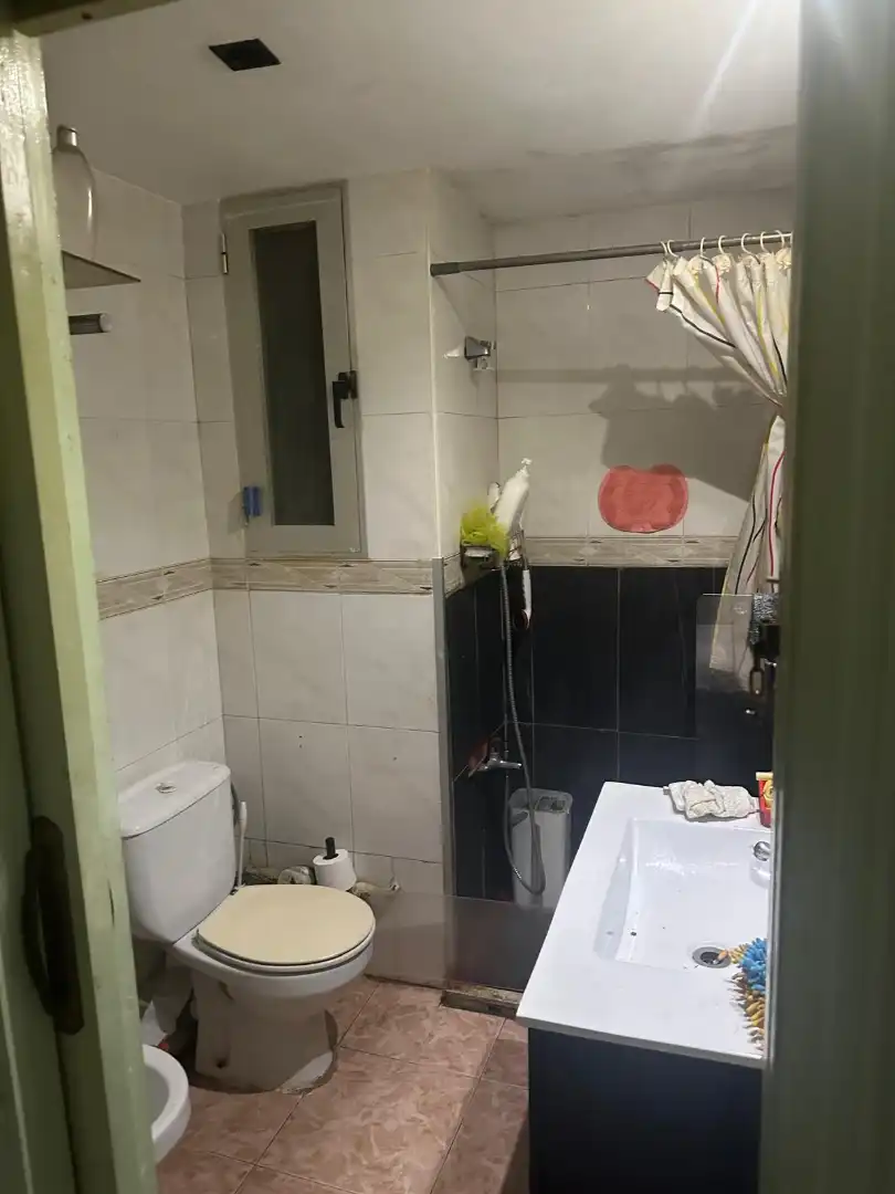 Bathroom of Flat for sale in Valencia  with Air Conditioner, Parquet flooring and Furnished