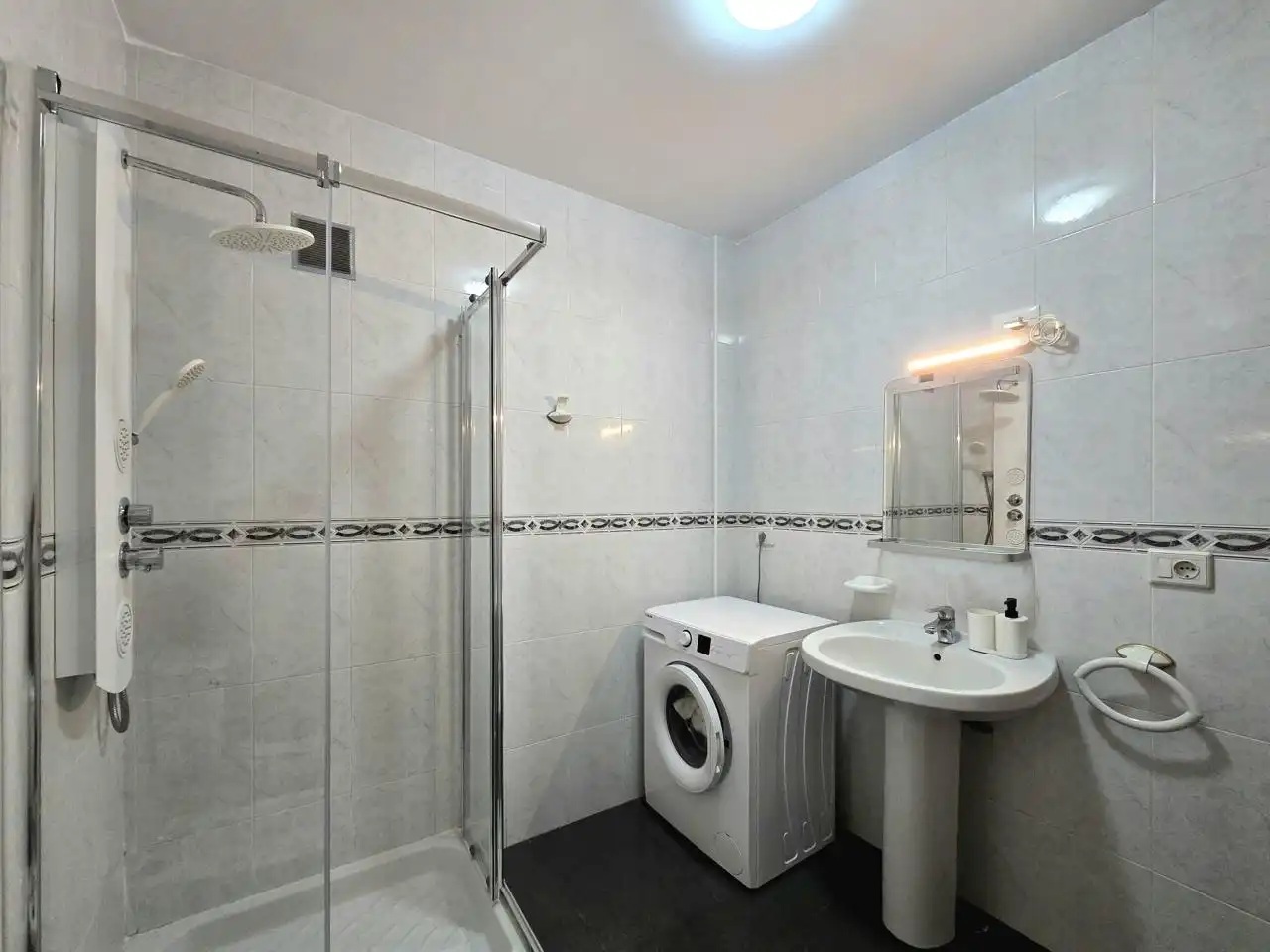 Bany de Apartament en venda en Mogán amb Terrassa, Moblat i Balcó