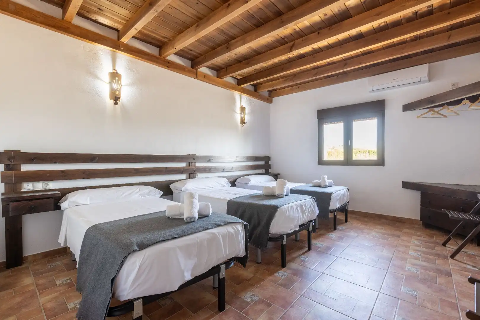 Bedroom of Country homes for sale in Gilena  with Air Conditioner, Heating and Private garden
