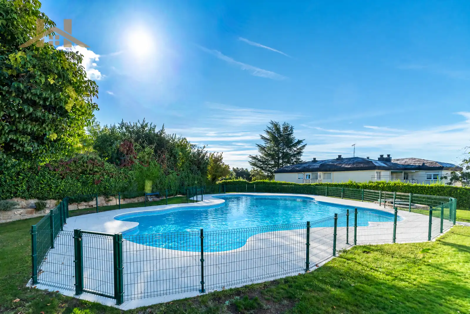 Piscina de Piso en venta en Collado Mediano, Madrid
