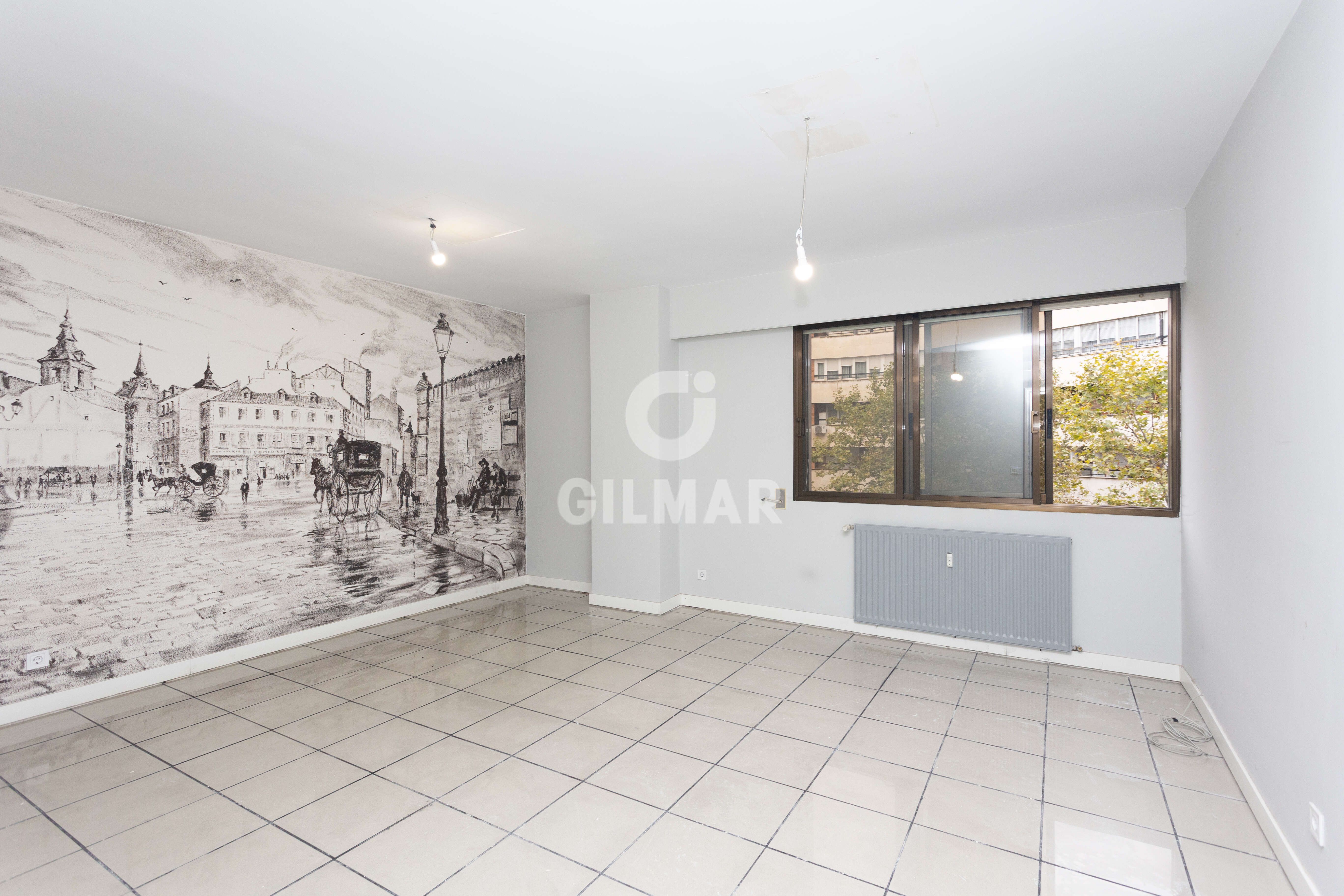 Vista exterior de Pis en venda en  Madrid Capital amb Calefacció