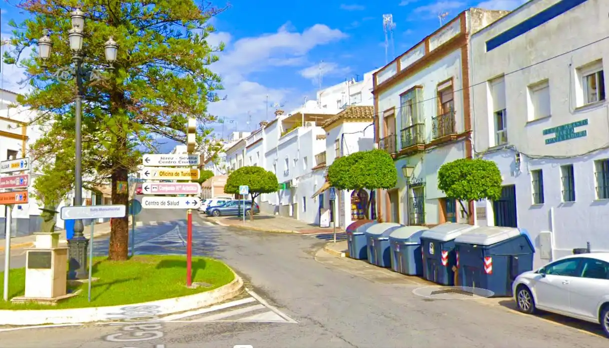 Vista exterior de Casa o xalet en venda en Arcos de la Frontera