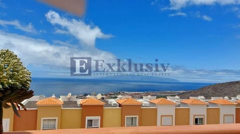 Foto 2 de Piso en venta en Torviscas Centro y Alto, Adeje