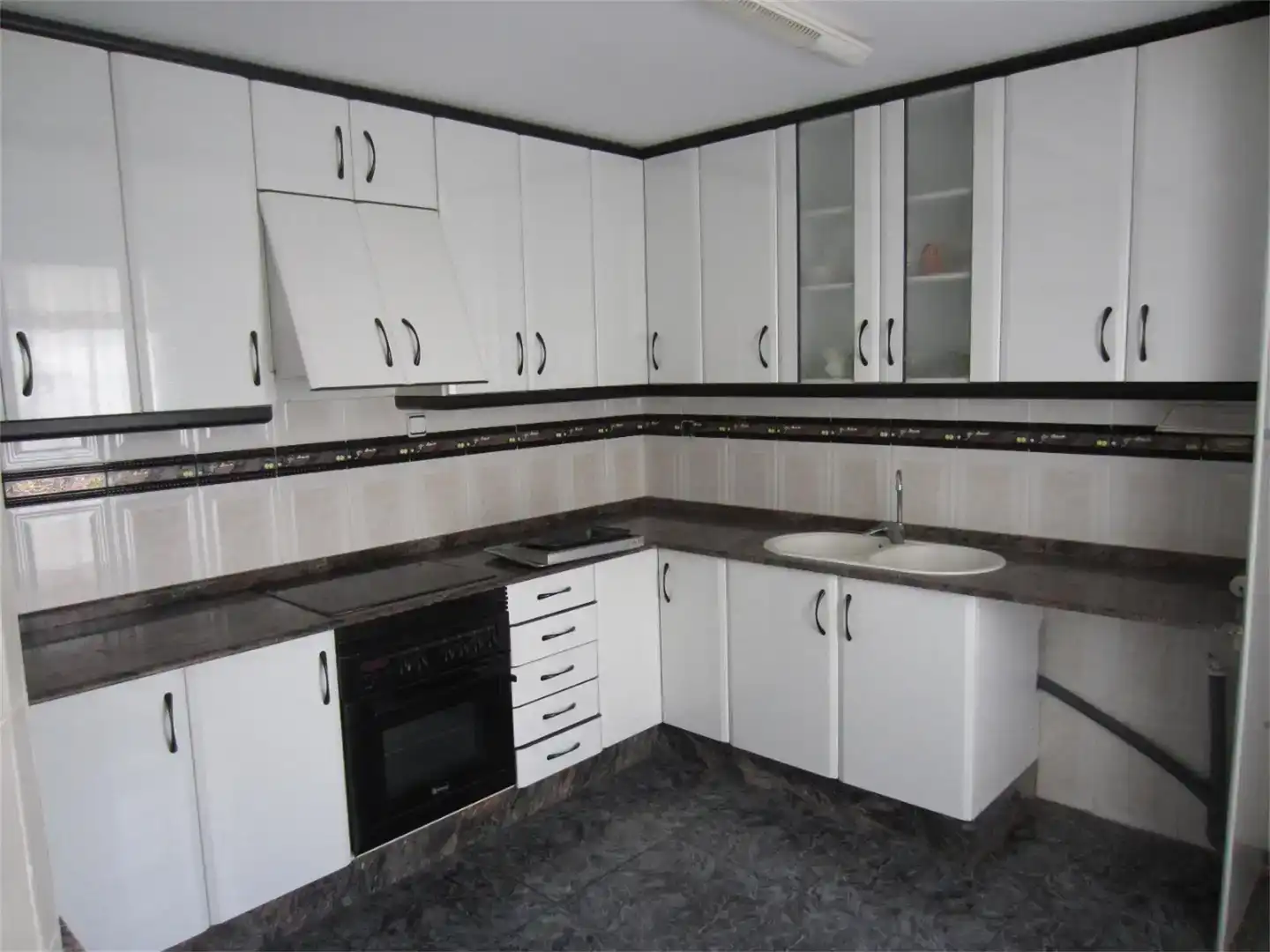 Cocina de Dúplex en venta en Almansa con Aire acondicionado