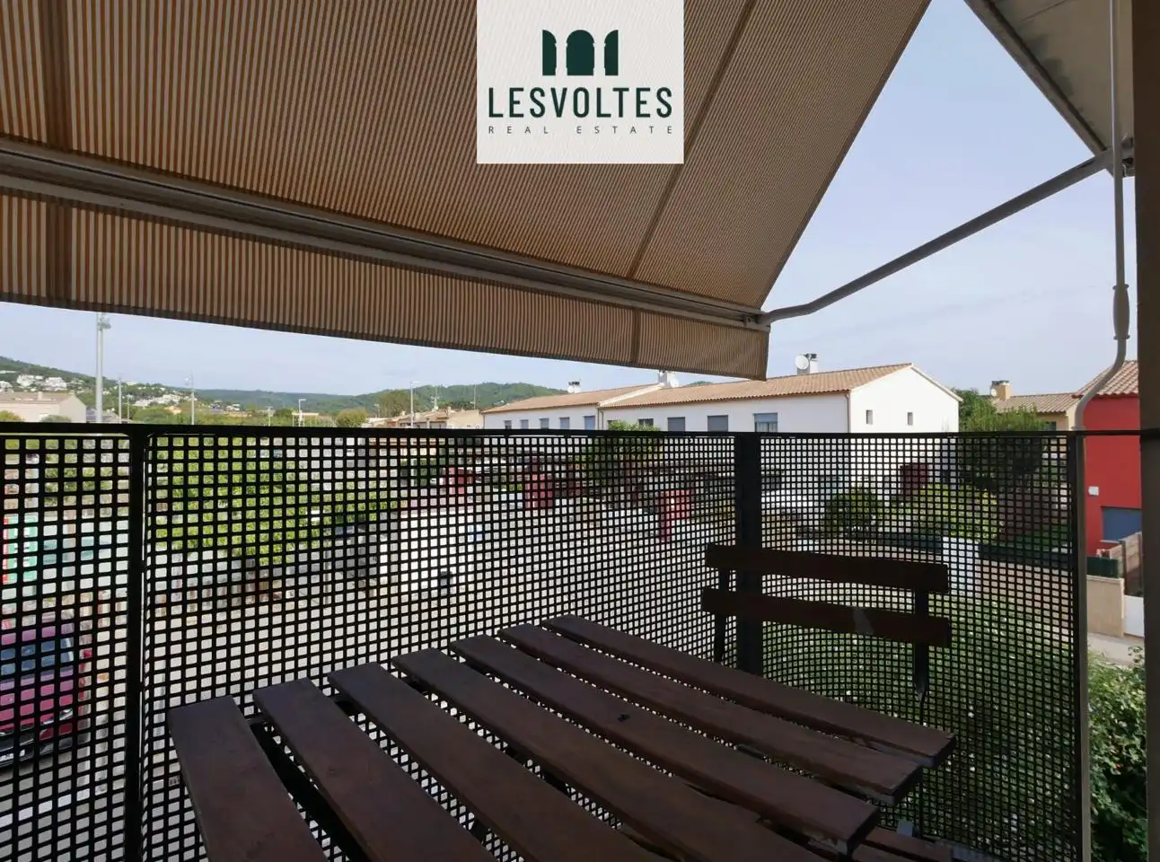 Terrassa de Casa adosada en venda en Vall-llobrega amb Calefacció, Jardí privat i Terrassa
