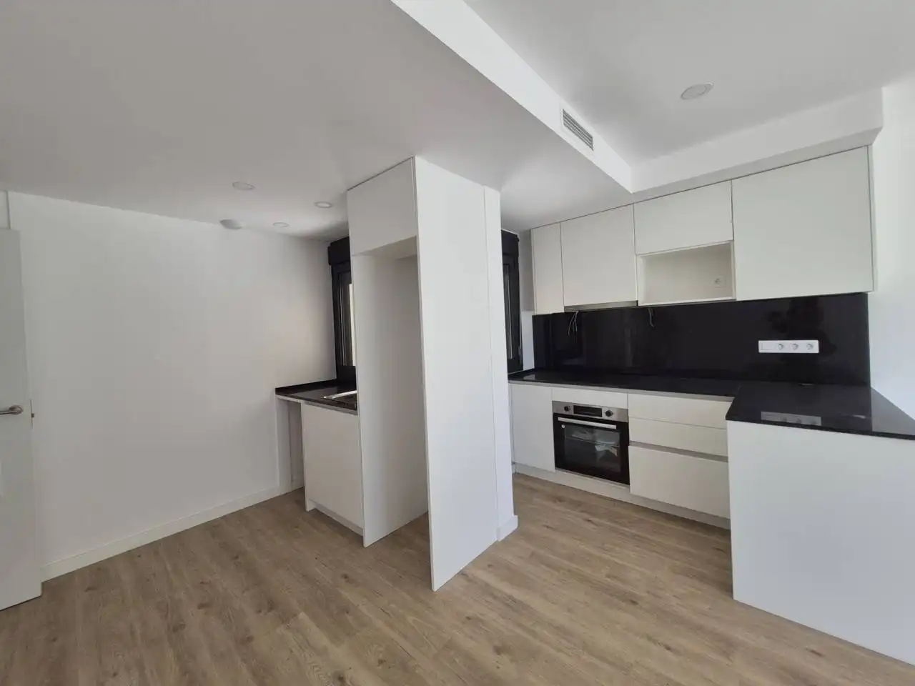 Apartment with pool for sale in Calle Doctor Fleming 7, imagen 18