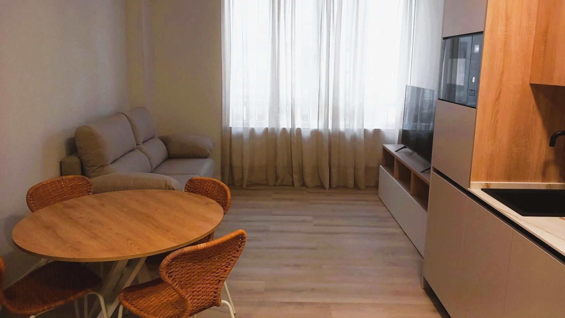 Sala d'estar de Pis de lloguer en  Sevilla Capital amb Aire condicionat