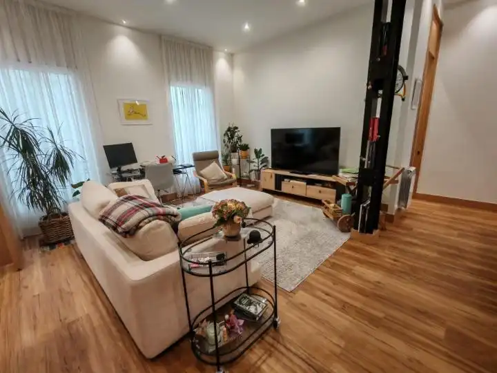 Living room of Flat for sale in Vigo   with Heating