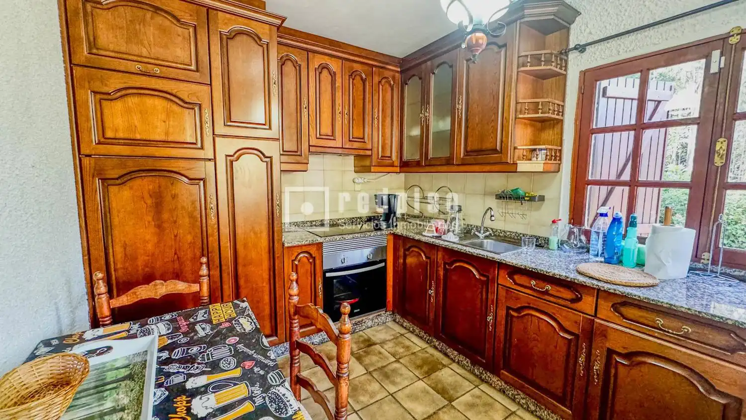 Cocina de Casa o chalet en venta en Abegondo con Parquet, Terraza y Amueblado