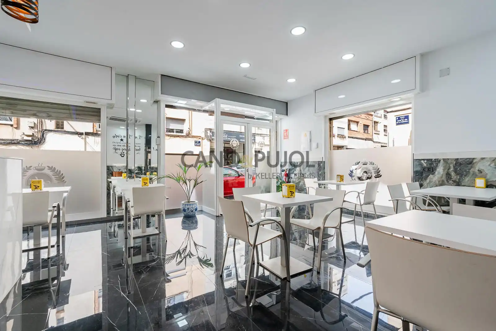 Local comercial en venda a Llevant, imagen 14