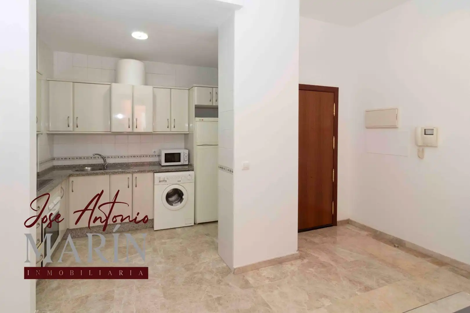 Cuina de Apartament en venda en Badajoz amb Aire condicionat, Calefacció i Traster