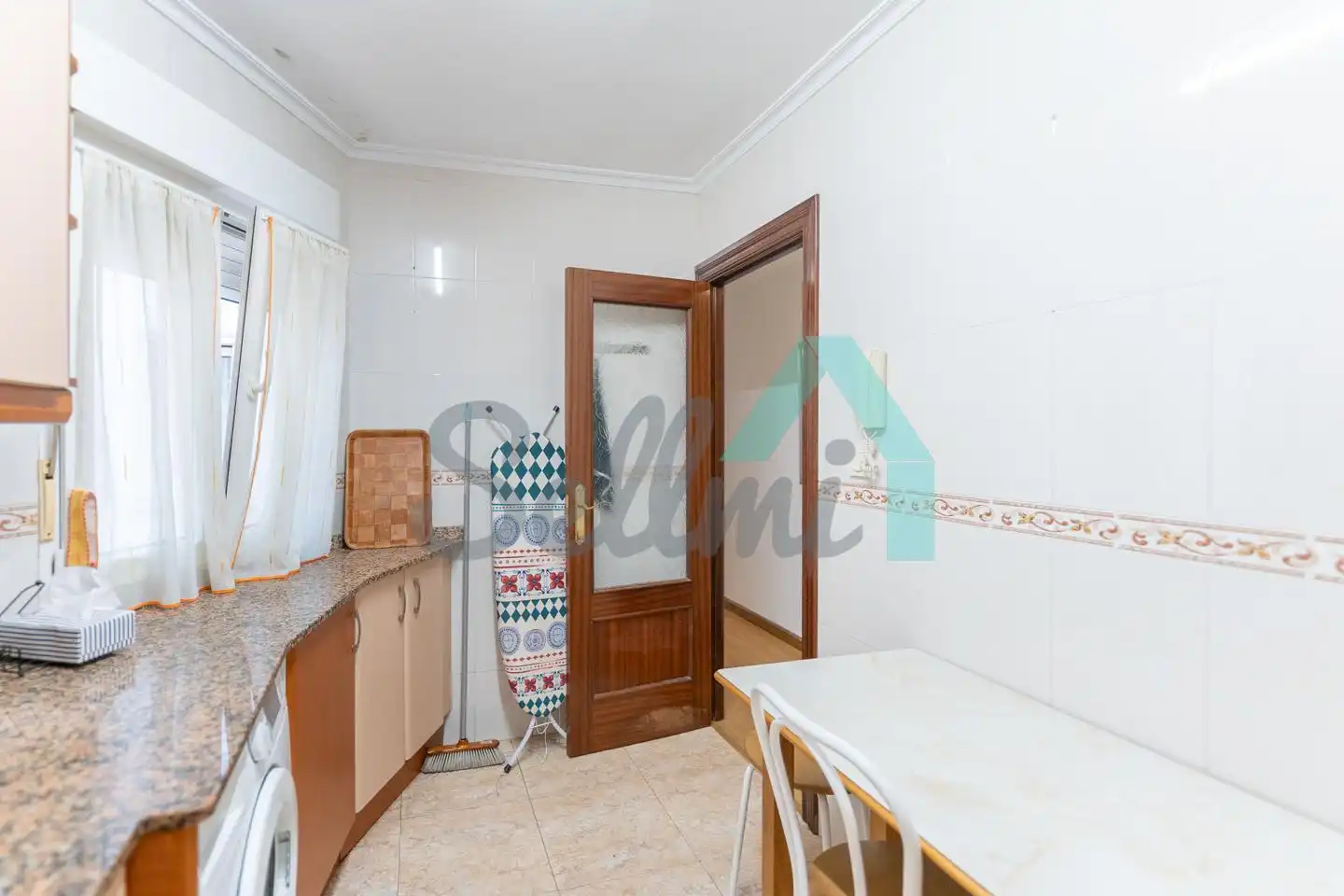 Wohnung zur Miete in Ceares