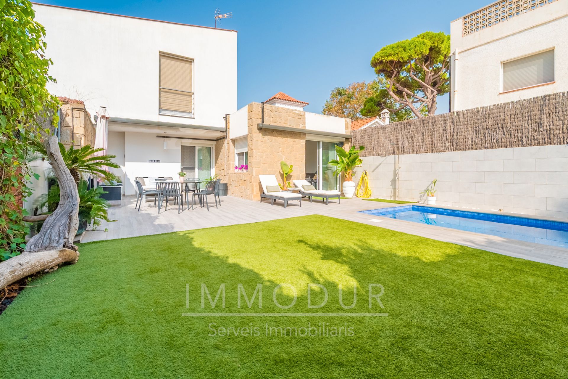 Casa o xalet en venda a Carrer Ribera de Sant Pere, 3001, Lluminetes