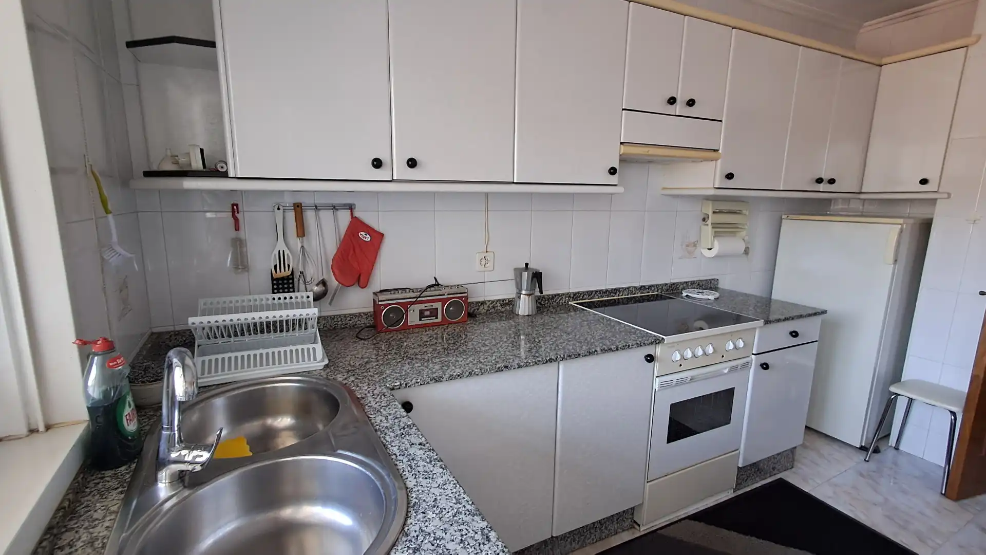 Küche von Wohnung zum Verkauf in Vigo  mit Heizung, Parkett und Abstellraum