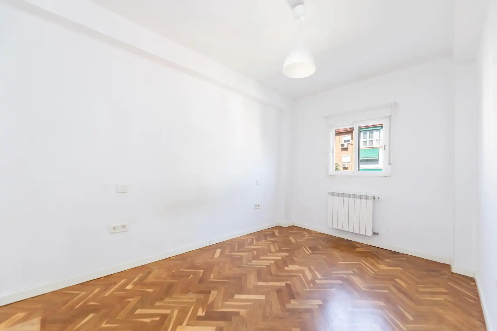 Dormitori de Pis en venda en Madrid amb Aire condicionat, Calefacció i Parquet
