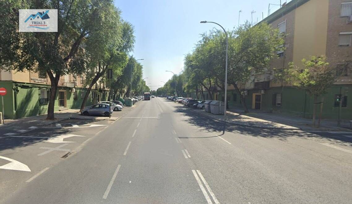 Exterior view of Flat for sale in  Sevilla Capital