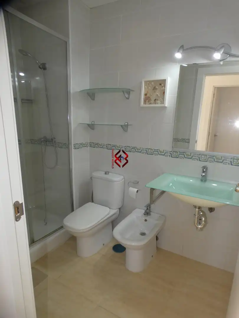 Baño de Ático en venta en Mazarrón con Aire acondicionado, Trastero y Balcón