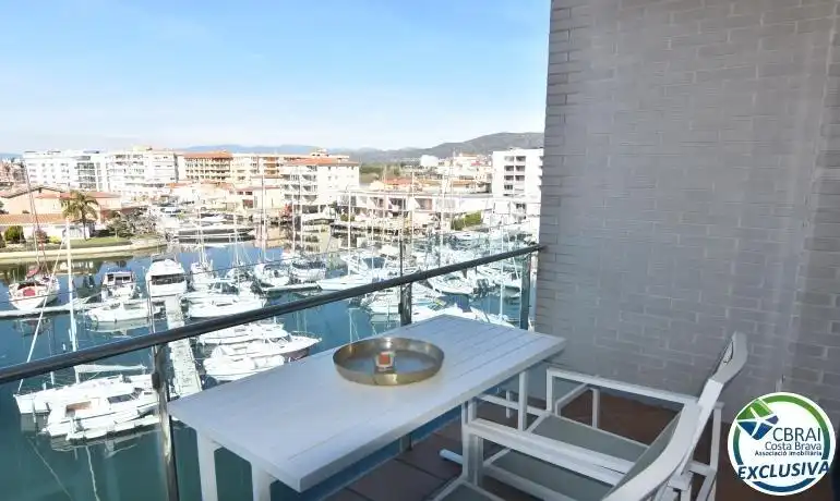 Terrassa de Apartament en venda en Roses amb Aire condicionat, Terrassa i Moblat