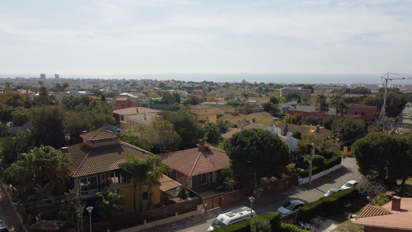 Single-family semi-detached to rent in Calle DOCTOR MARAÑON, 29, Bonavista, El Vendrell